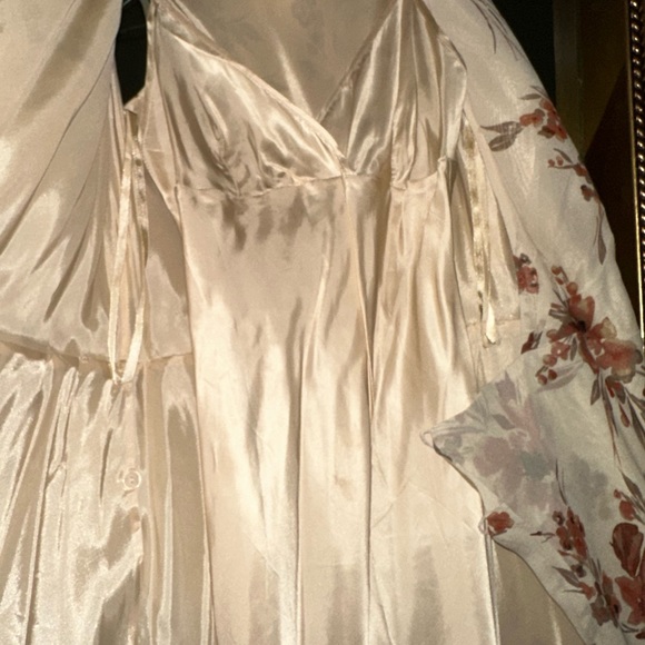 NWT Banana Republic silk wrap dress - Picture 4 of 8